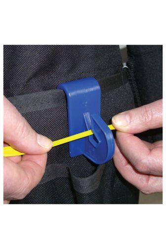 Clip-On Quick Cutter for Balloon Ribbons (2-Pack)